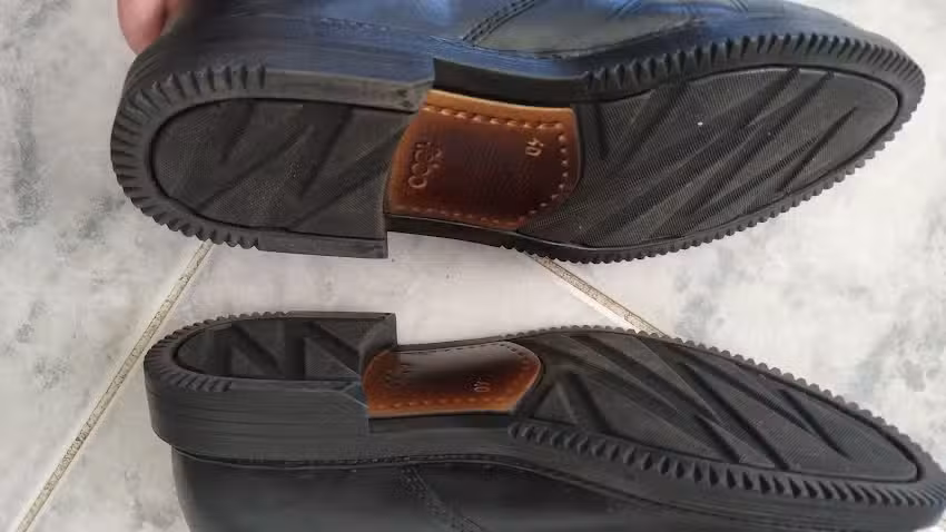 Compostura De Calzados