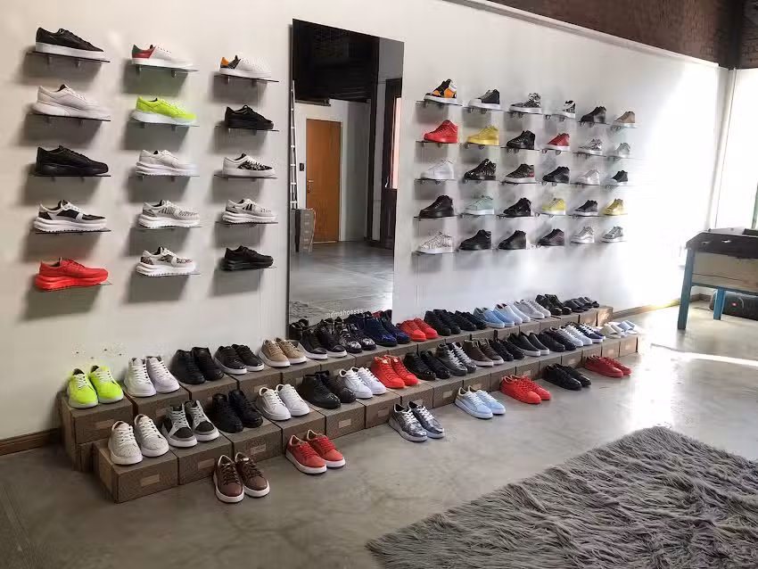 DM Shoes &ndash; &ldquo;Se Distinto, Usa DM&rdquo;