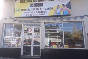 Galeria De Compras &ldquo;USHUAIA&rdquo;