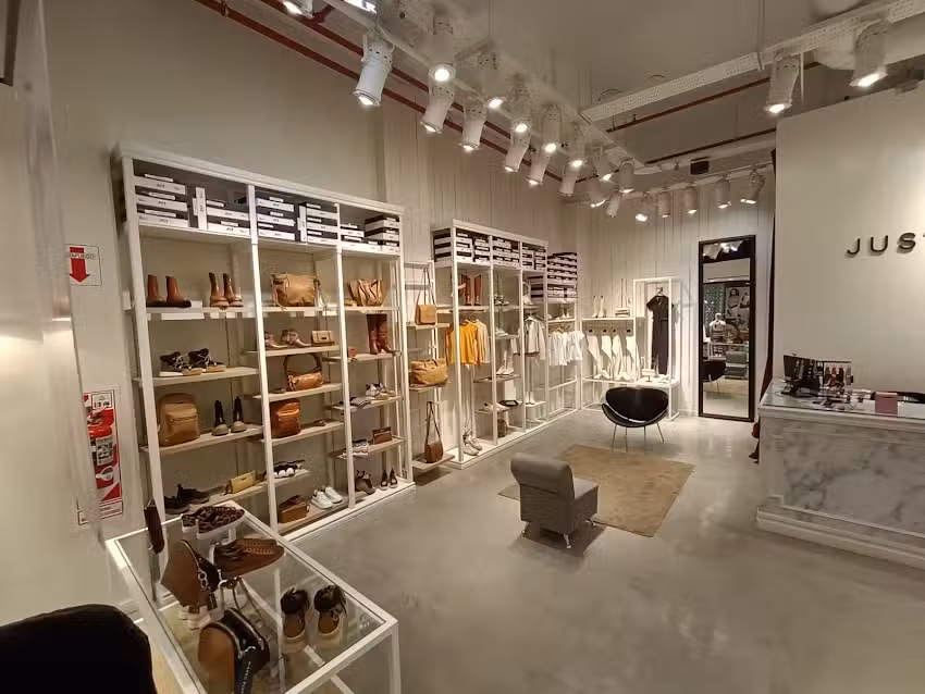 JUSTA OSADIA &ndash; Alto Comahue