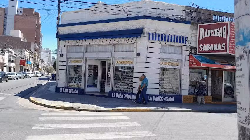 La Baskongada Zapateria Tradicional