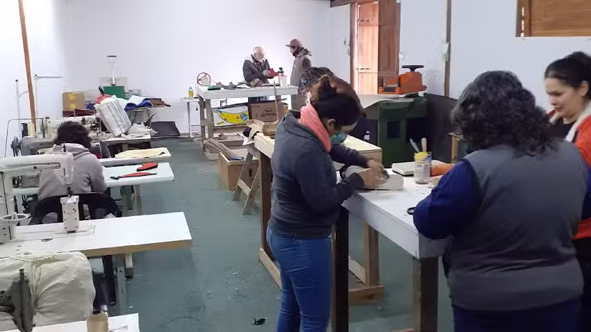 Los Ultimos de la Fila