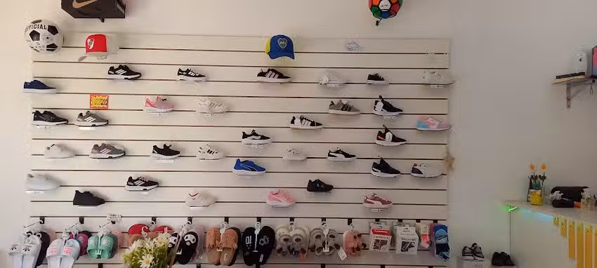 &ldquo;MIS MARGARITAS&rdquo; tienda de calzados