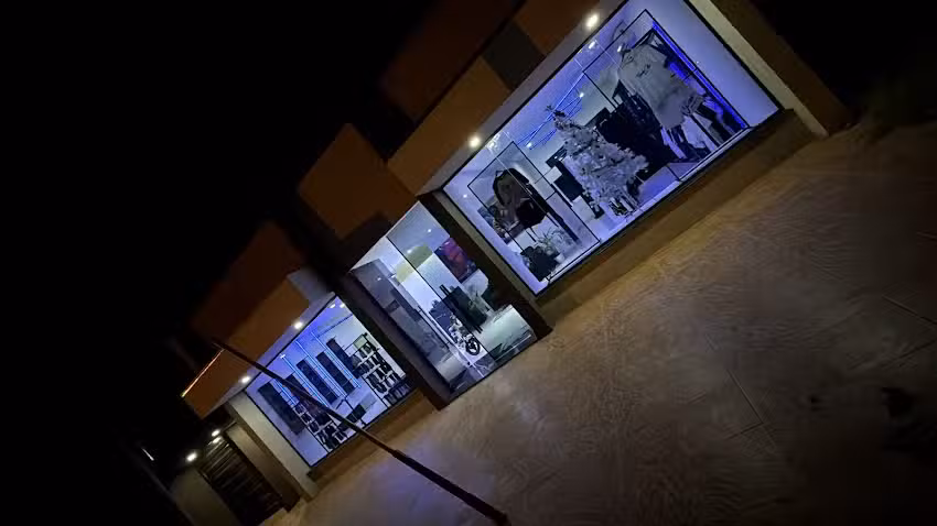 Missing Indumentaria