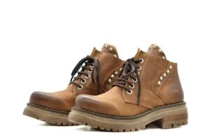 Narcisa (mulhaus) &ndash; Recta Martinolli