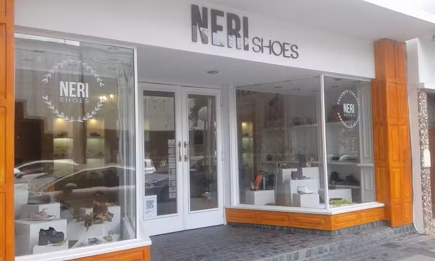 NERI shoes