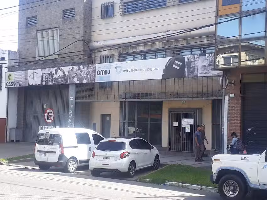 O.s.i. Ombu Seguridad Industrial S.r.l.