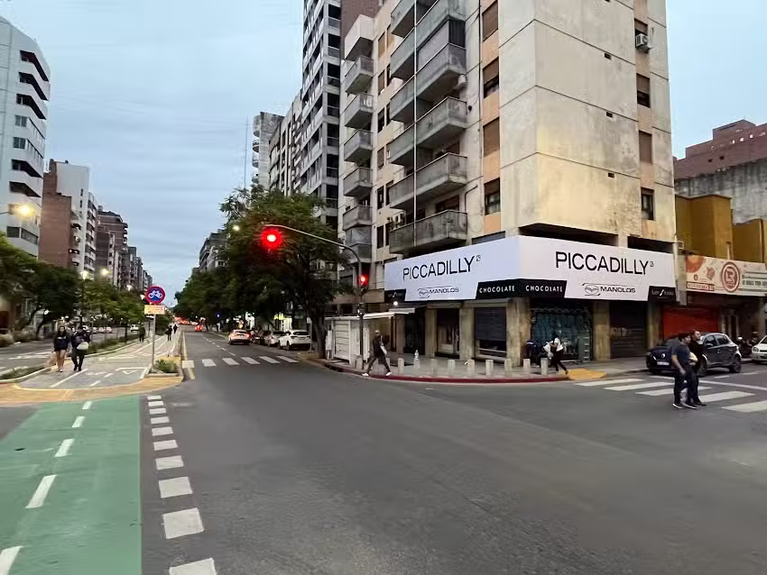 Piccadilly By Manolos Calzados