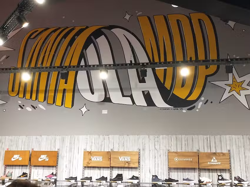 Santa Ola (Surf & Skate Supply)