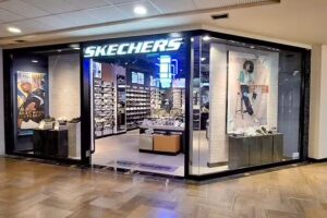 Skechers