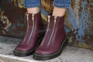 Strawberry Shoe Store