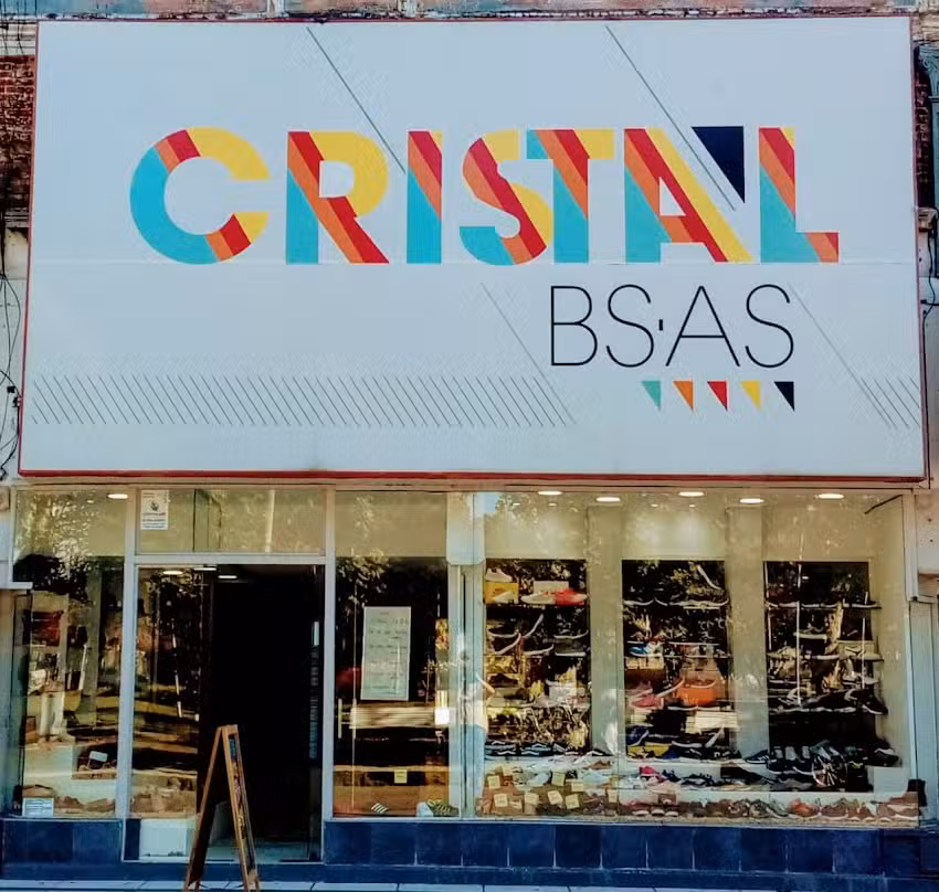 Zapater&iacute;a Cristal Olavarr&iacute;a