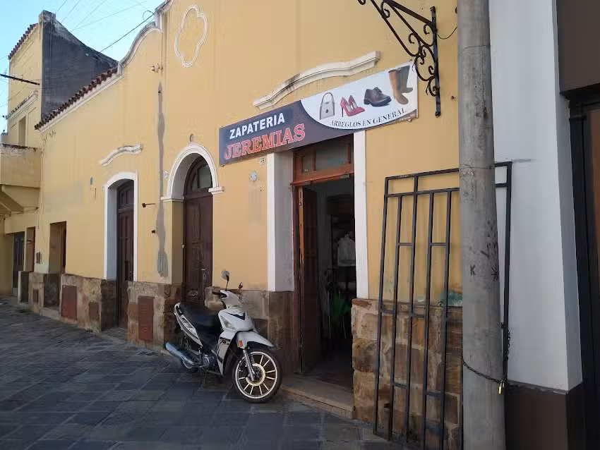 Zapateria Jerem&iacute;as Arreglos En Gral