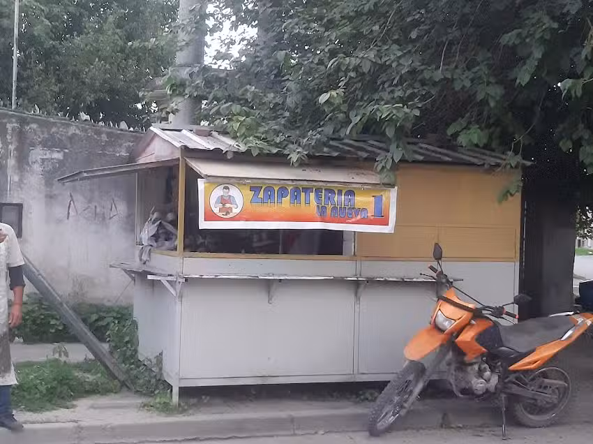 Zapateria La Nueva 1